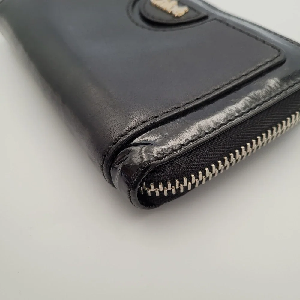 Chloe Black Leather Patent Trim Zip Around Continental Wallet Made in Spain